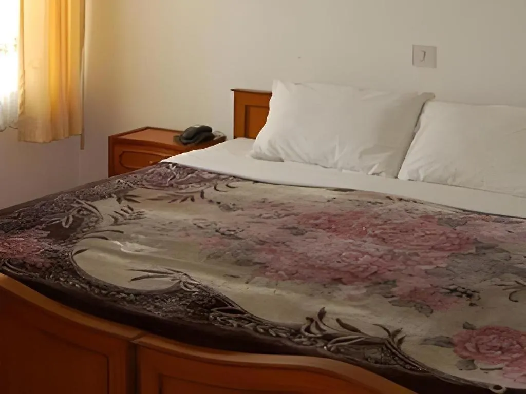 Hotel Norbu Sangpo Káthmándú 2*,  Nepál